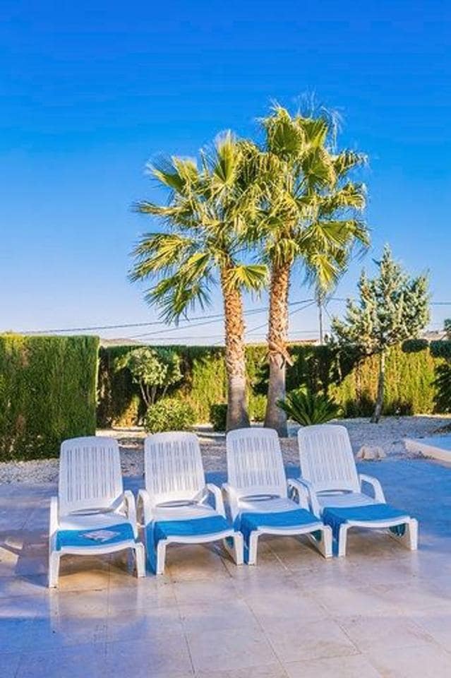 4 soveværelse Villa til salg i Teulada - € 890.000 (Ref: 10040298)