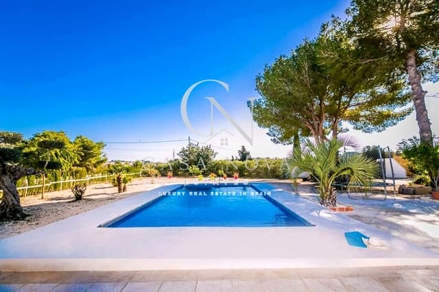 4 chambre Villa/Maison à vendre à Teulada Pueblo, Teulada-Moraira - 890 000 € (Ref: 10040298)