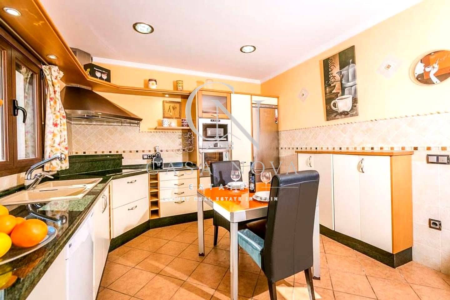 4 bedroom Villa for sale in Teulada - € 890,000 (Ref: 10040298)