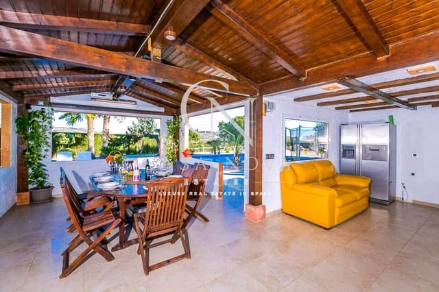 4 chambre Villa/Maison à vendre à Teulada Pueblo, Teulada-Moraira - 890 000 € (Ref: 10040298)