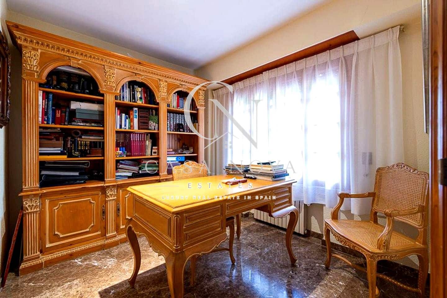 8 slaapkamer Villa te koop in L'Eliana - € 2.175.000 (Ref: 10040299)