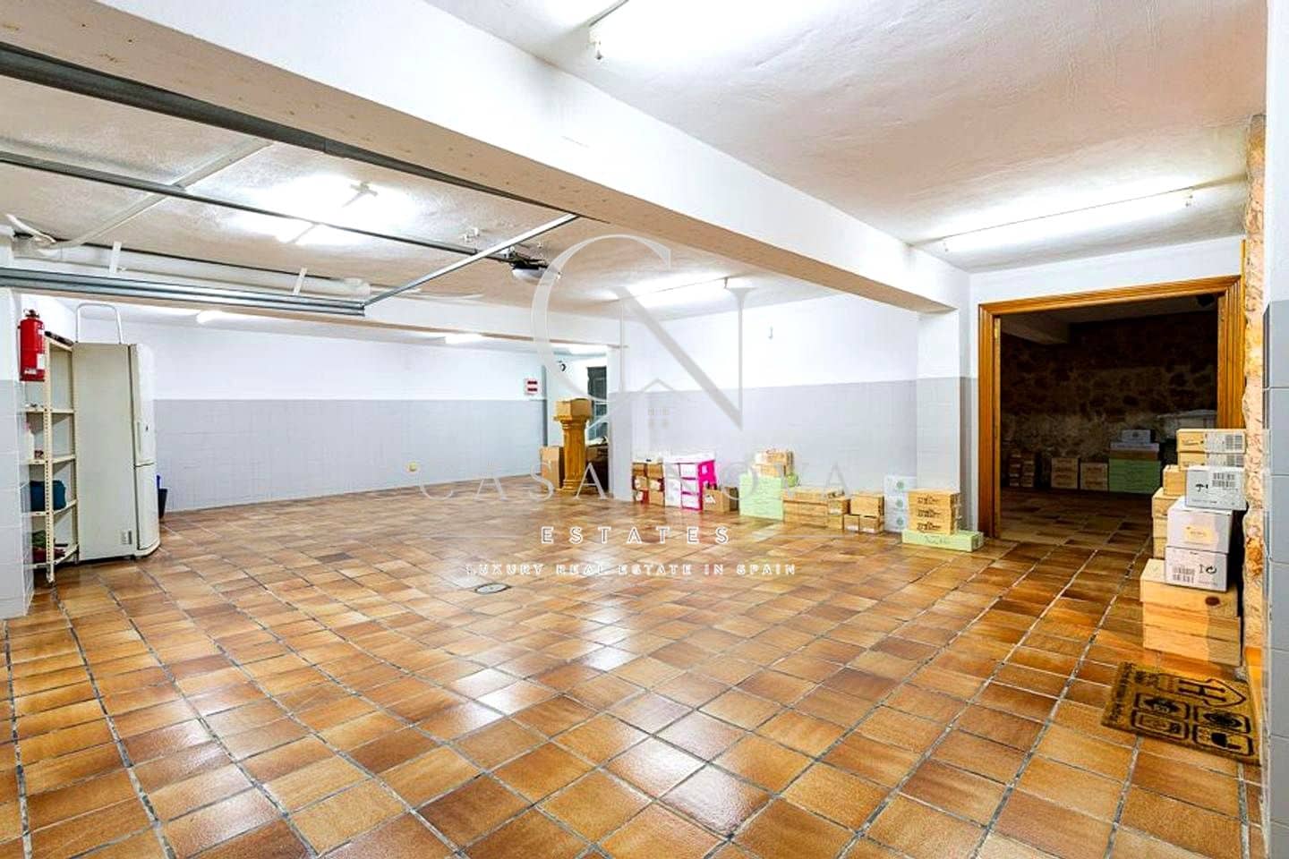 8 slaapkamer Villa te koop in L'Eliana - € 2.175.000 (Ref: 10040299)