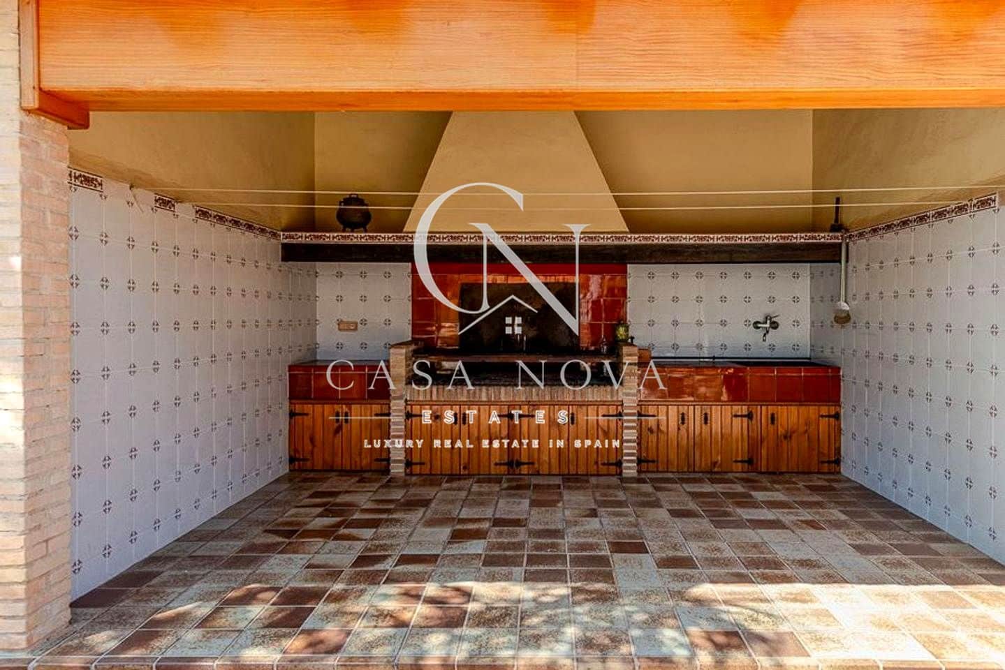 8 slaapkamer Villa te koop in L'Eliana - € 2.175.000 (Ref: 10040299)