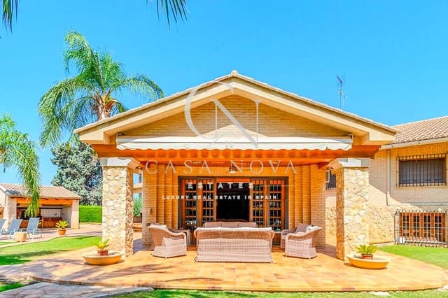 8 slaapkamer Villa te koop in L'Eliana - € 2.175.000 (Ref: 10040299)