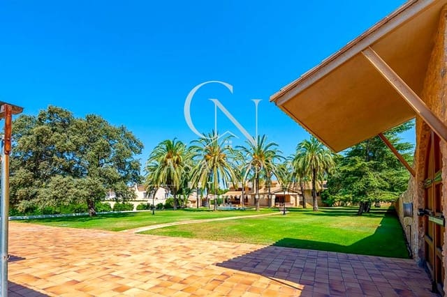 8 slaapkamer Villa te koop in L'Eliana - € 2.175.000 (Ref: 10040299)