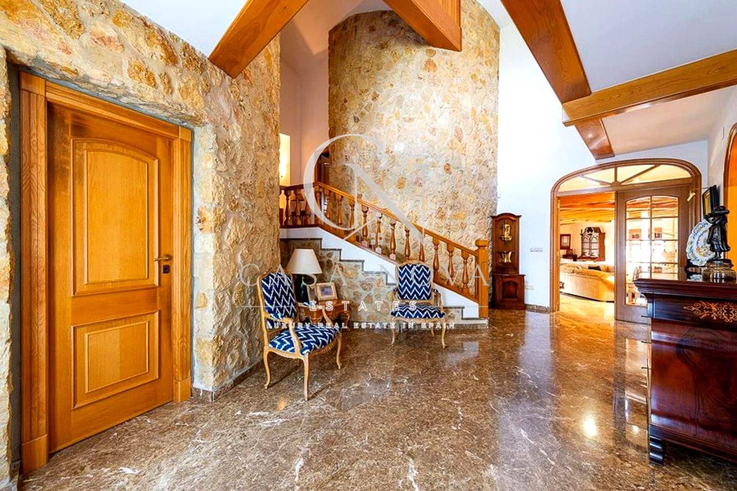 8 slaapkamer Villa te koop in L'Eliana - € 2.175.000 (Ref: 10040299)