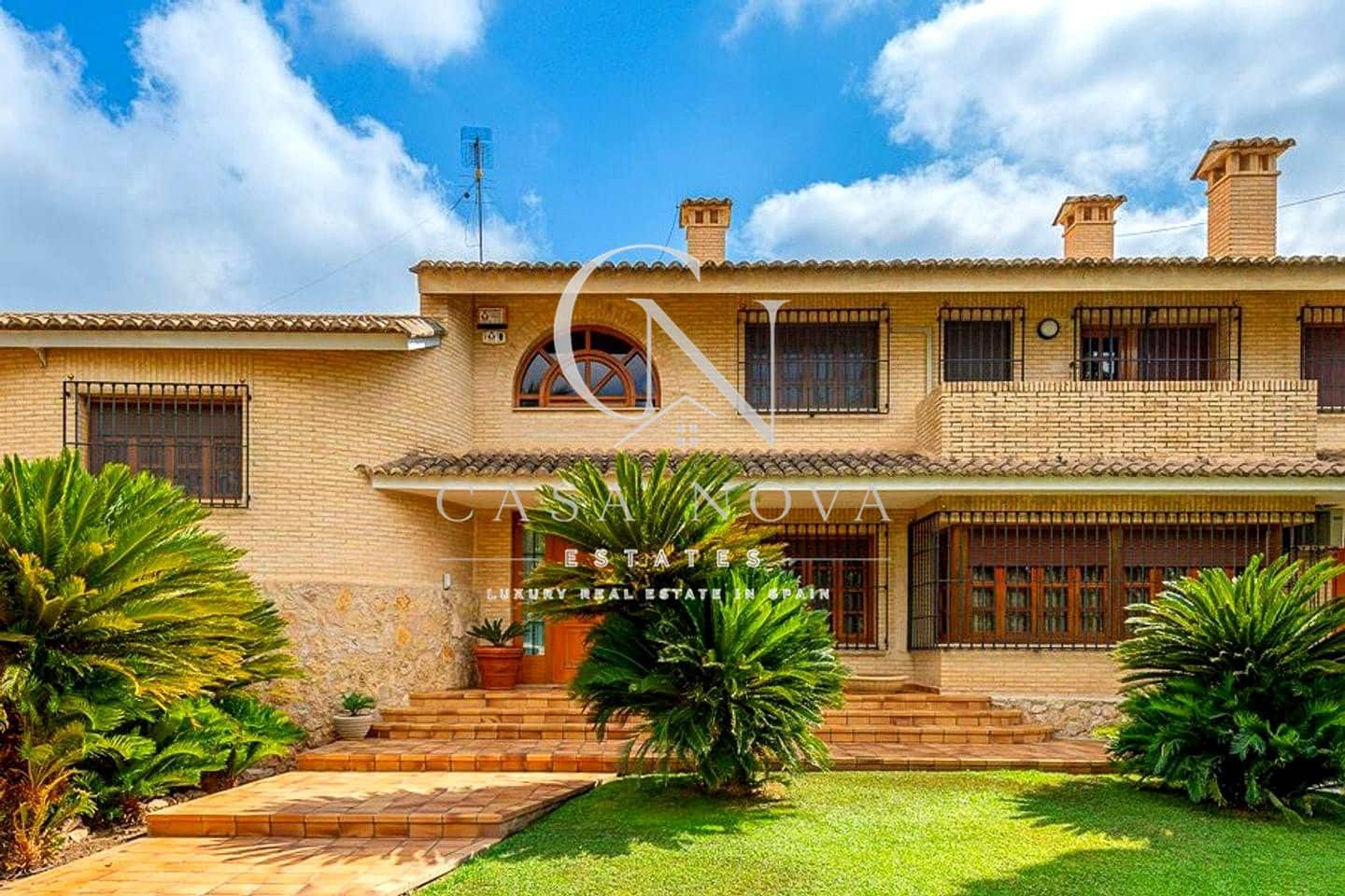 8 slaapkamer Villa te koop in L'Eliana - € 2.175.000 (Ref: 10040299)