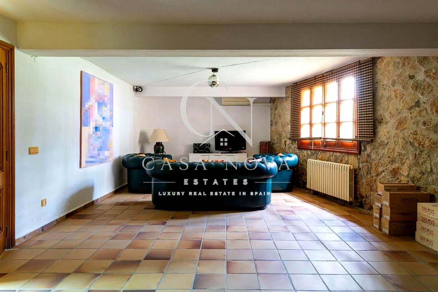 8 slaapkamer Villa te koop in L'Eliana - € 2.175.000 (Ref: 10040299)