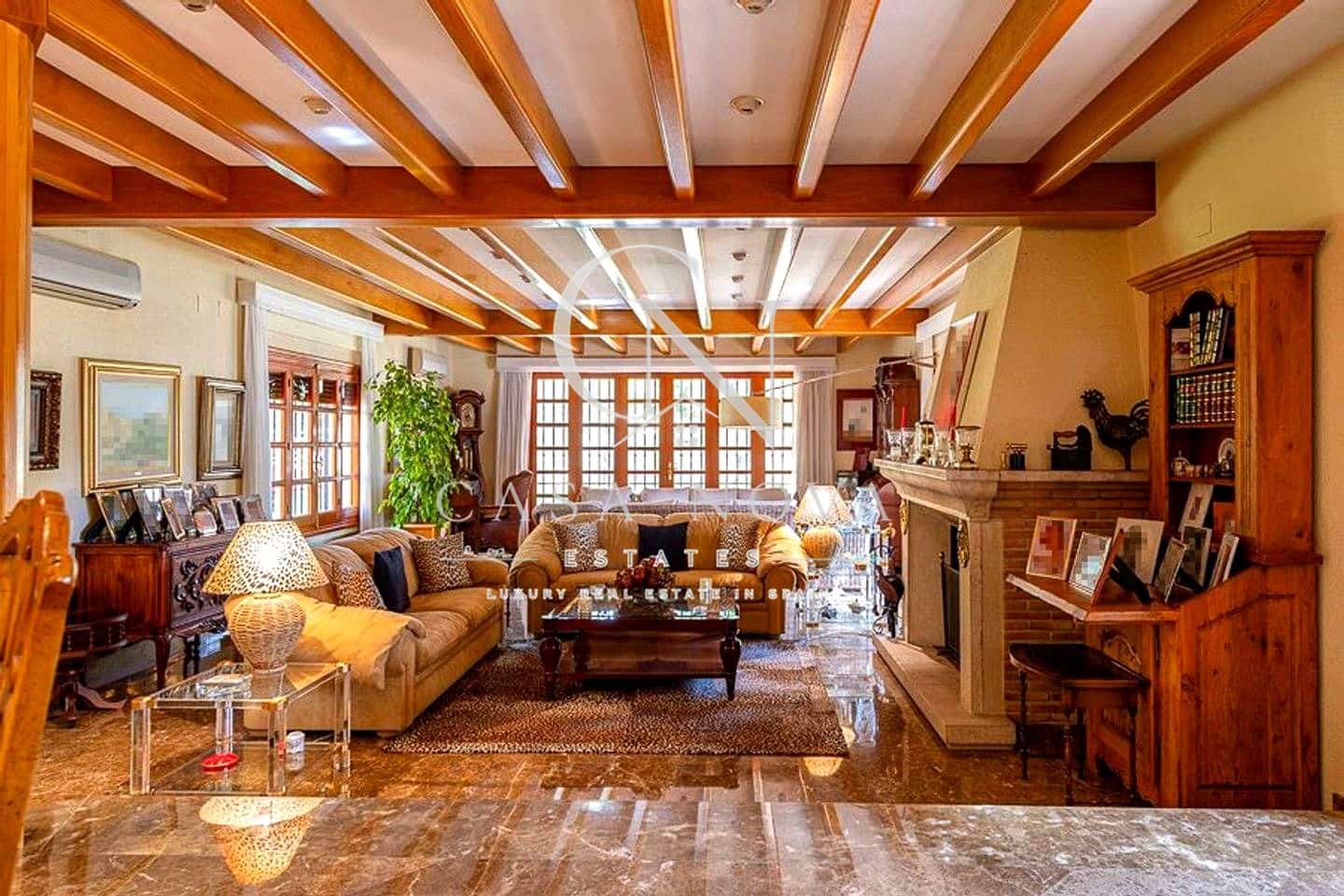 8 slaapkamer Villa te koop in L'Eliana - € 2.175.000 (Ref: 10040299)