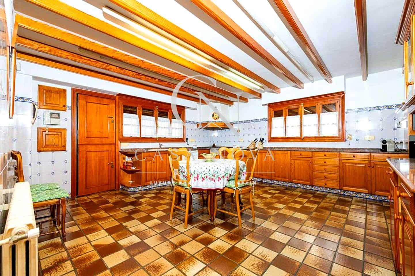 8 slaapkamer Villa te koop in L'Eliana - € 2.175.000 (Ref: 10040299)