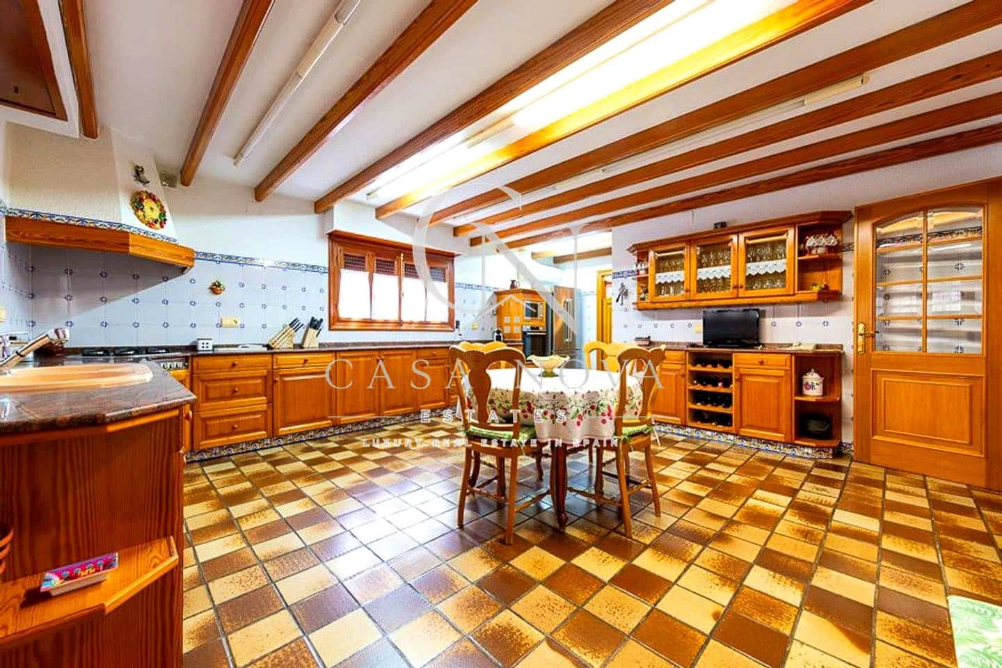 8 slaapkamer Villa te koop in L'Eliana - € 2.175.000 (Ref: 10040299)
