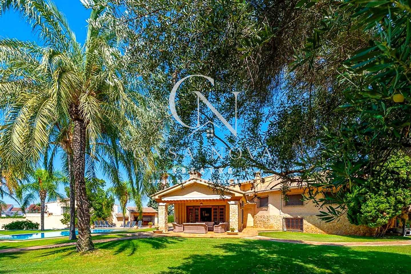 8 slaapkamer Villa te koop in L'Eliana - € 2.175.000 (Ref: 10040299)