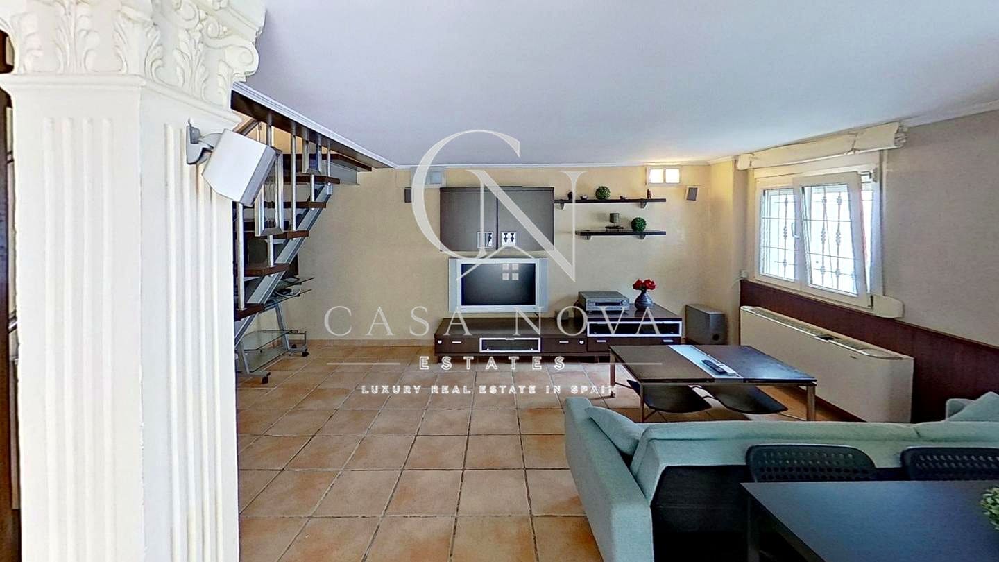 10 slaapkamer Villa te koop in Denia - € 899.000 (Ref: 10040300)