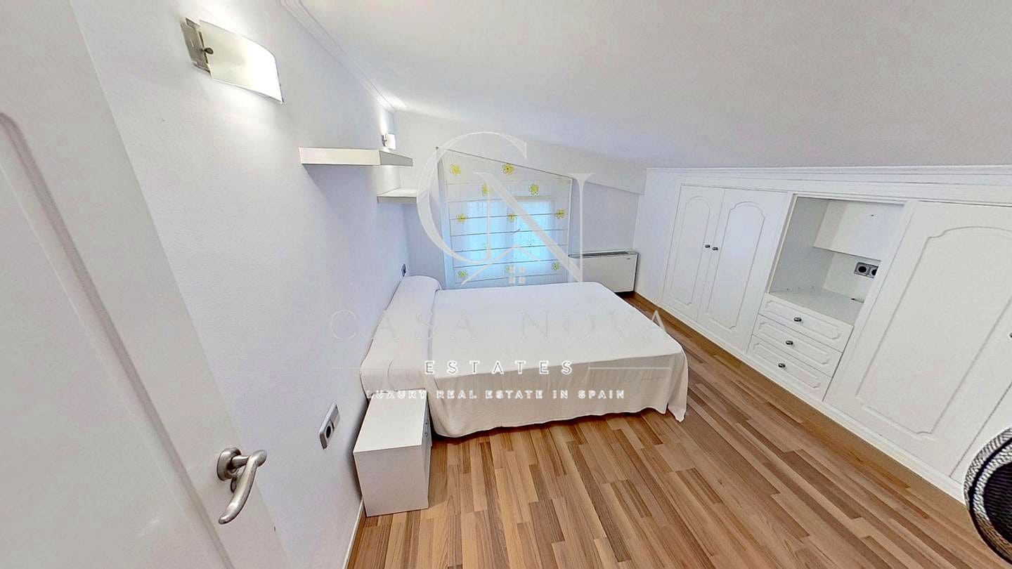 10 slaapkamer Villa te koop in Denia - € 899.000 (Ref: 10040300)