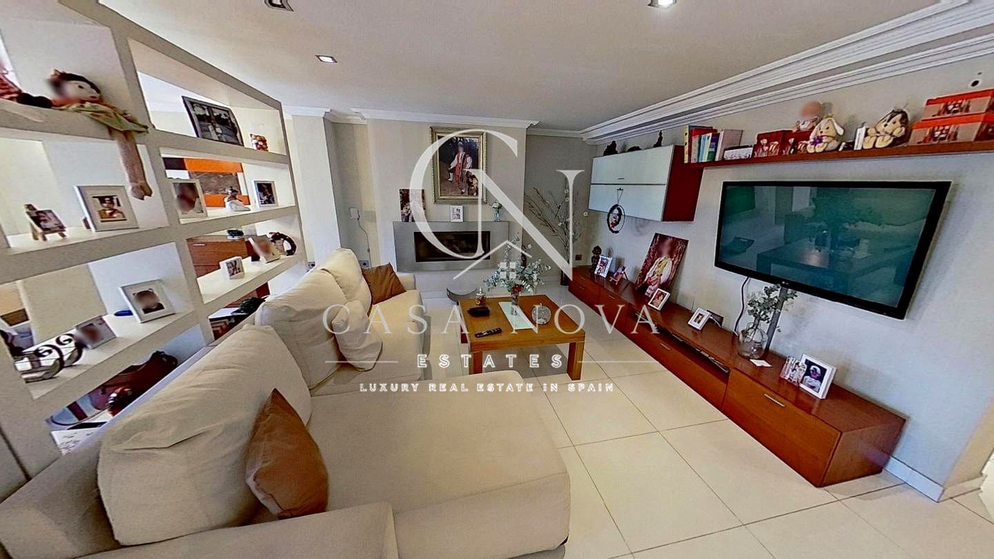10 slaapkamer Villa te koop in Denia - € 899.000 (Ref: 10040300)