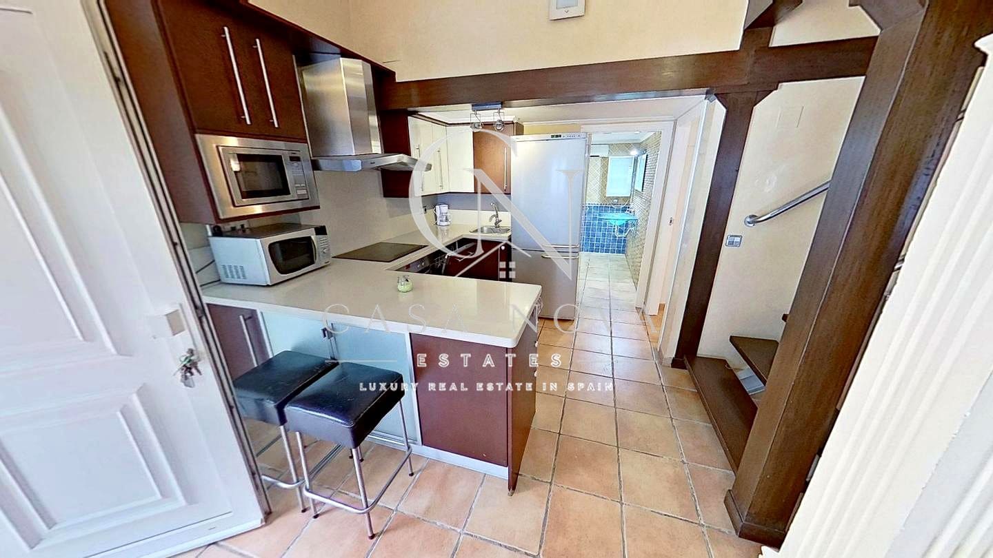 10 slaapkamer Villa te koop in Denia - € 899.000 (Ref: 10040300)
