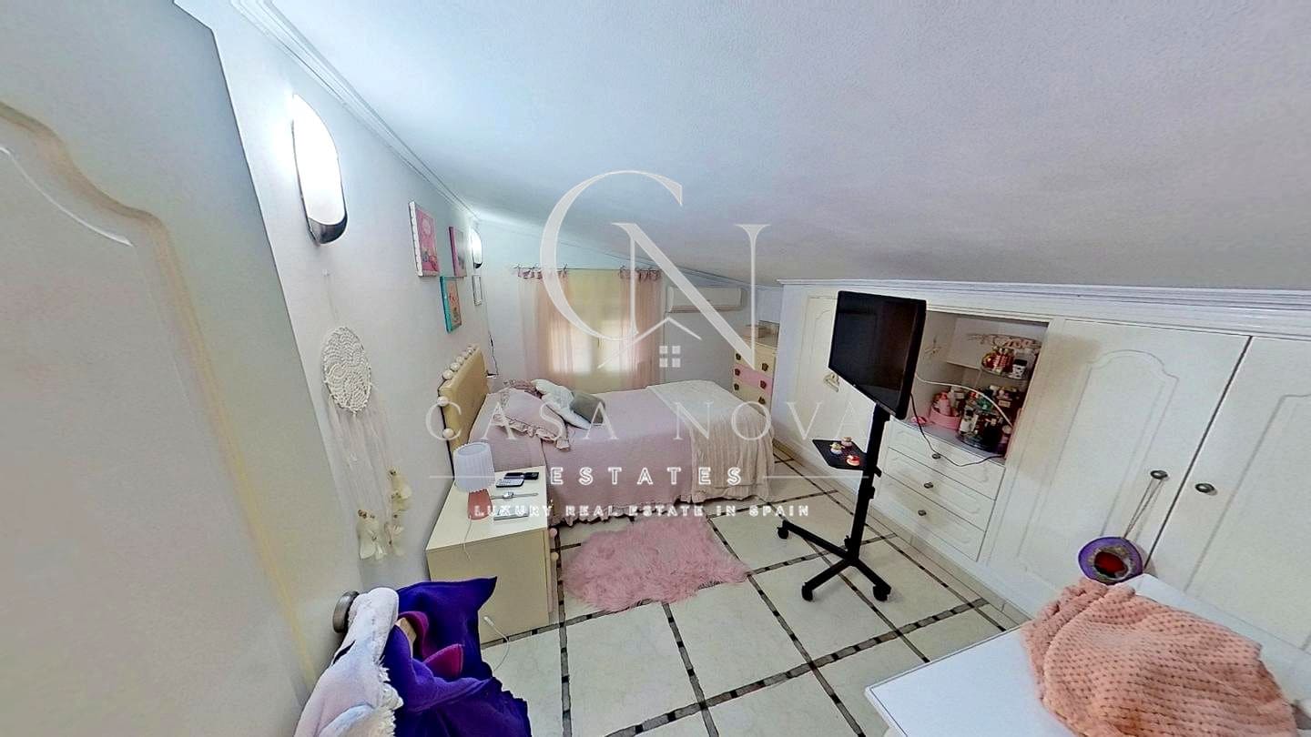 10 slaapkamer Villa te koop in Denia - € 899.000 (Ref: 10040300)