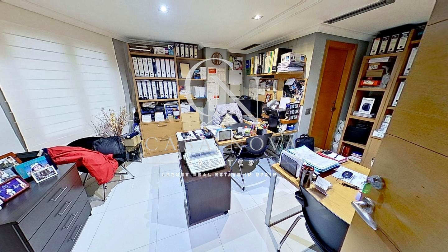 10 slaapkamer Villa te koop in Denia - € 899.000 (Ref: 10040300)