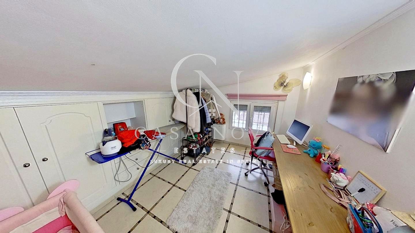 10 slaapkamer Villa te koop in Denia - € 899.000 (Ref: 10040300)