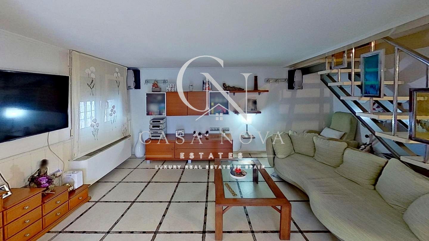 10 slaapkamer Villa te koop in Denia - € 899.000 (Ref: 10040300)