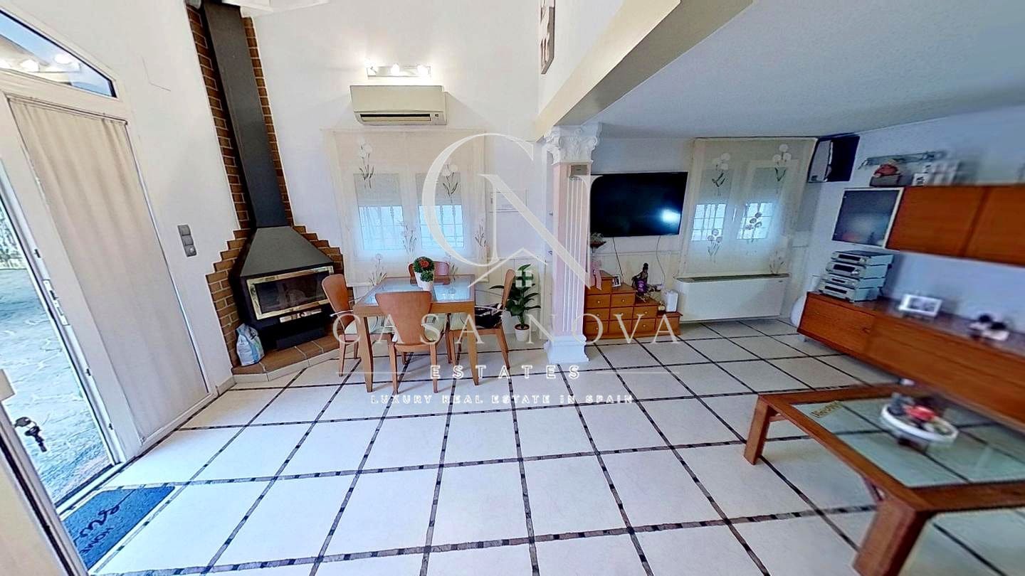 10 slaapkamer Villa te koop in Denia - € 899.000 (Ref: 10040300)