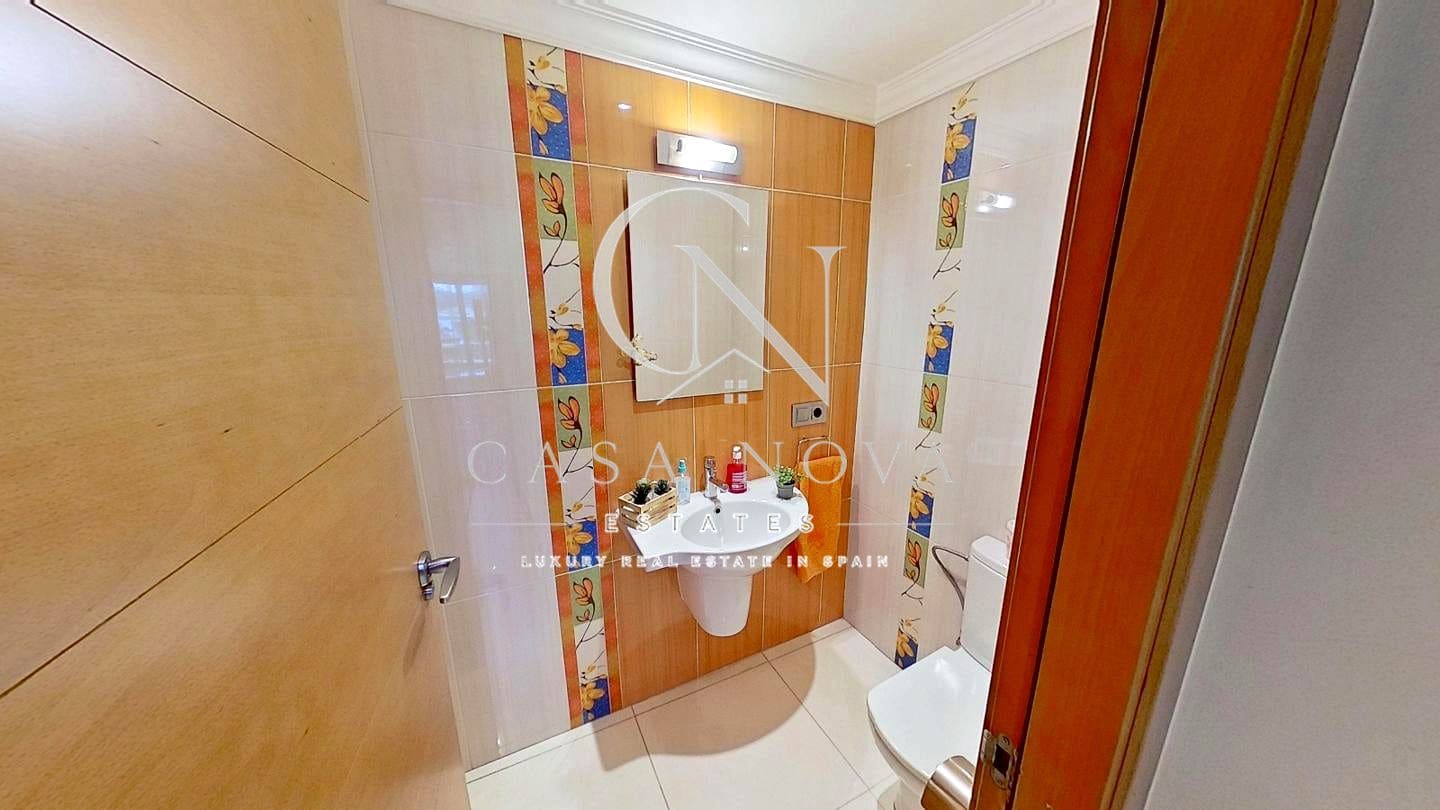 10 slaapkamer Villa te koop in Denia - € 899.000 (Ref: 10040300)