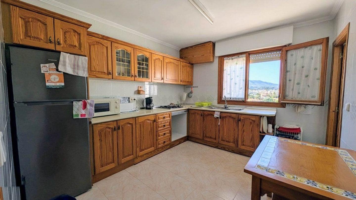3 bedroom Flat for sale in Calpe / Calp - € 330,000 (Ref: 10041776)