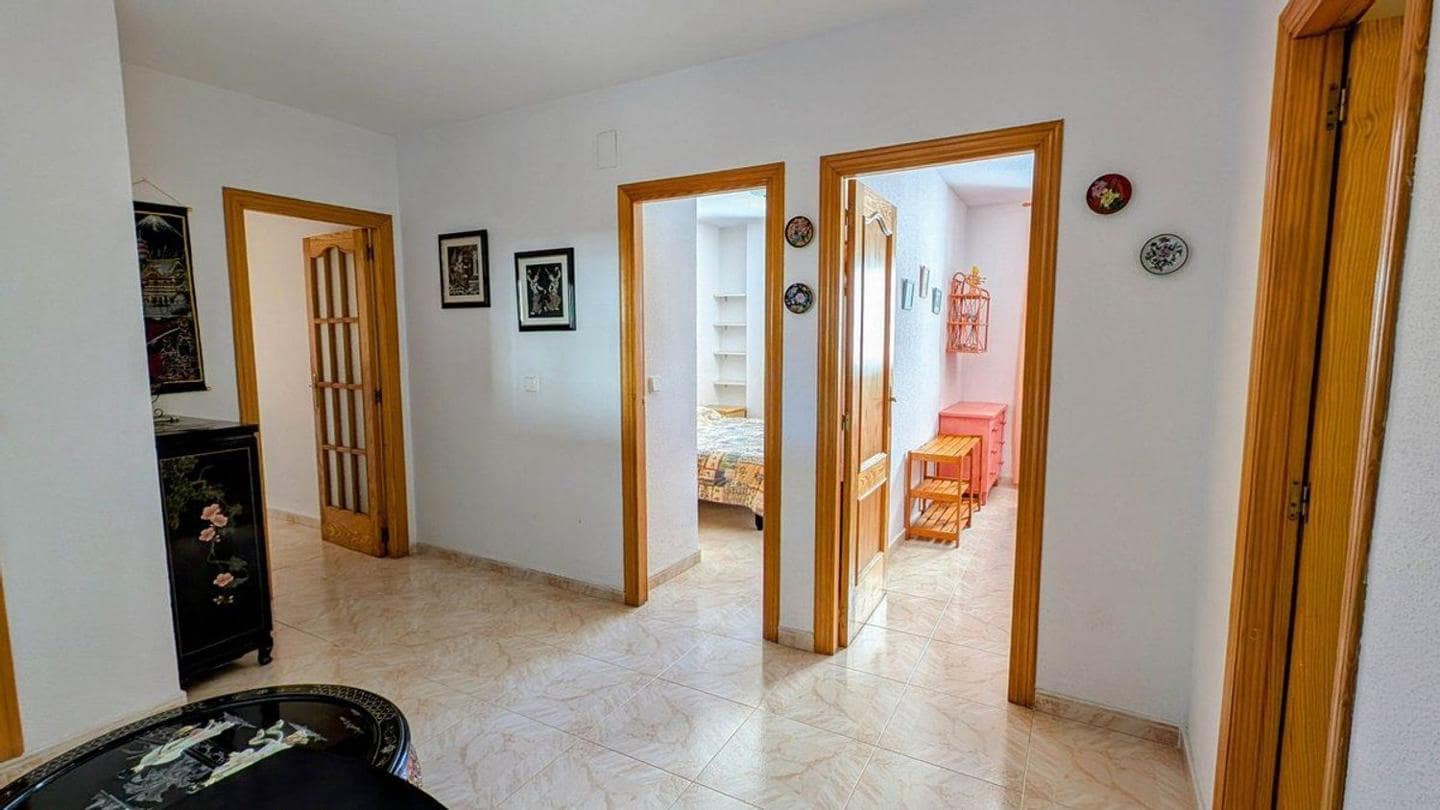 3 bedroom Flat for sale in Calpe / Calp - € 330,000 (Ref: 10041776)