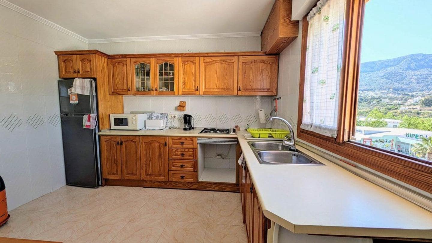 3 bedroom Flat for sale in Calpe / Calp - € 330,000 (Ref: 10041776)