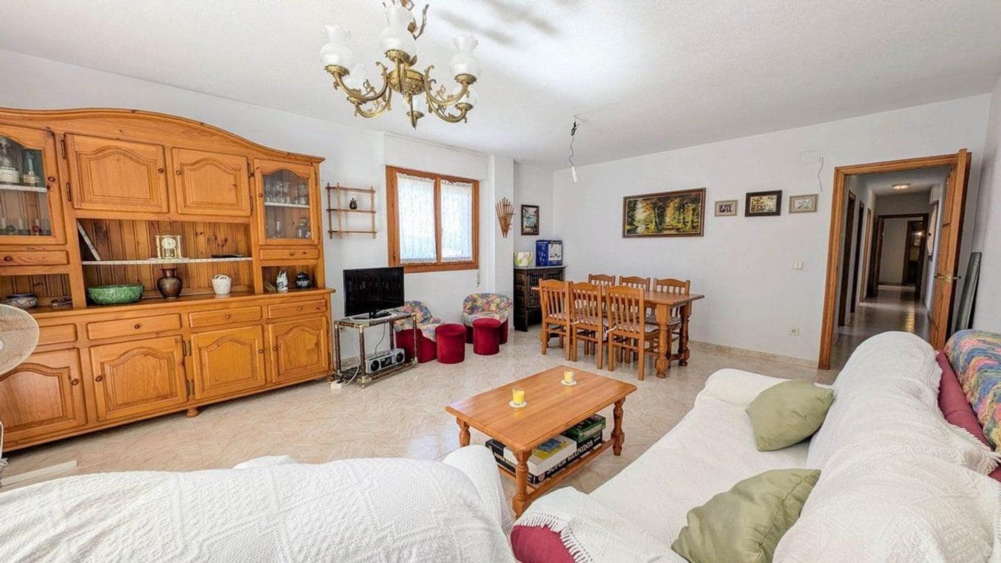 3 bedroom Flat for sale in Calpe / Calp - € 330,000 (Ref: 10041776)