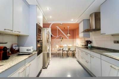 Appartement de 4 chambres à louer à Valence ville avec piscine garage - 3 650 € (Ref: 10048917)