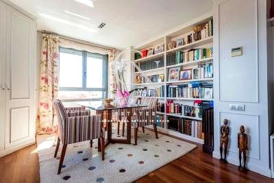 4 Zimmer Wohnung zu vermieten in Mestalla, València Stadt mit Pool Garage - 3.650 € (Ref: 10048917)