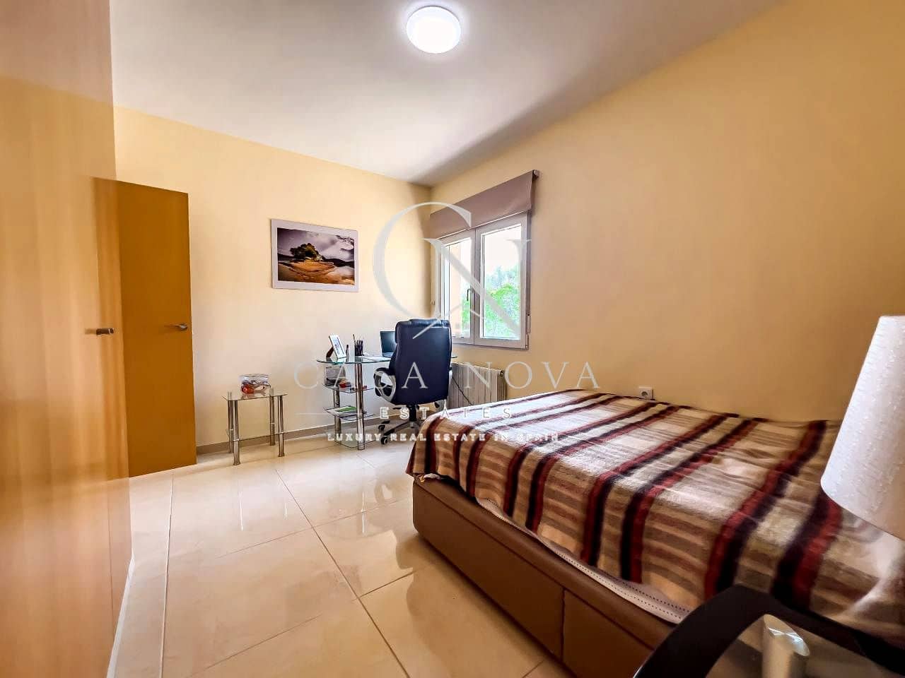 3 soverom Villa til salgs i Chiva med garasje - € 799 000 (Ref: 10050338)