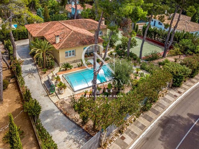 3 sypialnia Willa na sprzedaż w Chiva z garażem - 799 000 € (Ref: 10050338)