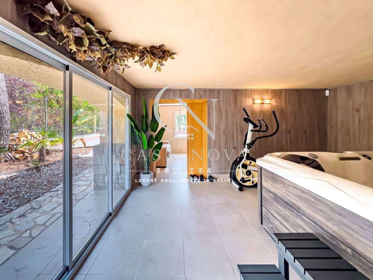 3 soverom Villa til salgs i Chiva med garasje - € 799 000 (Ref: 10050338)