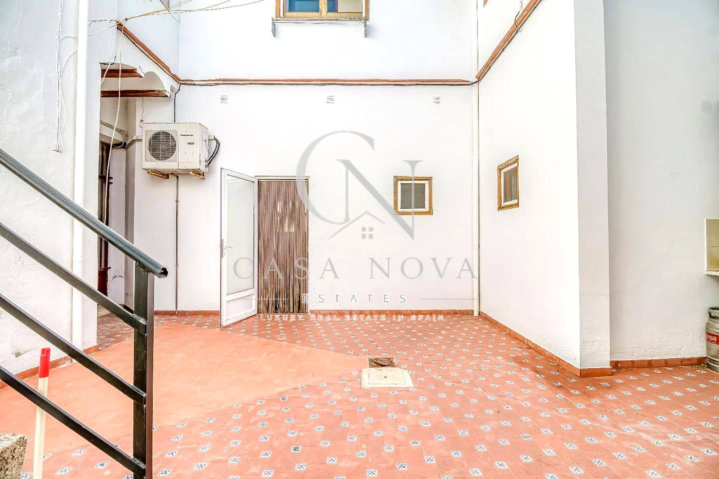 10 soverom Villa til salgs i Benicull med svømmebasseng - € 595 000 (Ref: 10051954)