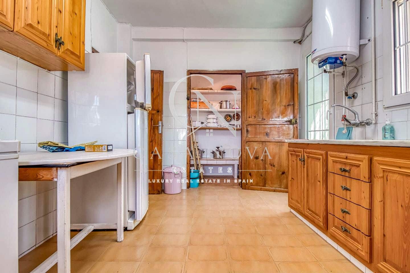 10 soverom Villa til salgs i Benicull med svømmebasseng - € 595 000 (Ref: 10051954)