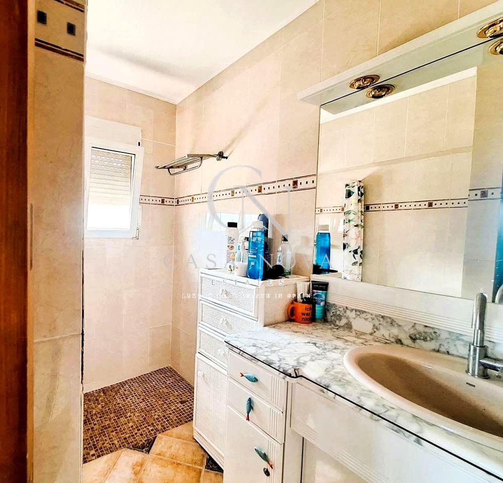 Chalet de 4 habitaciones en Moraira en venta con garaje - 675.000 € (Ref: 10052034)