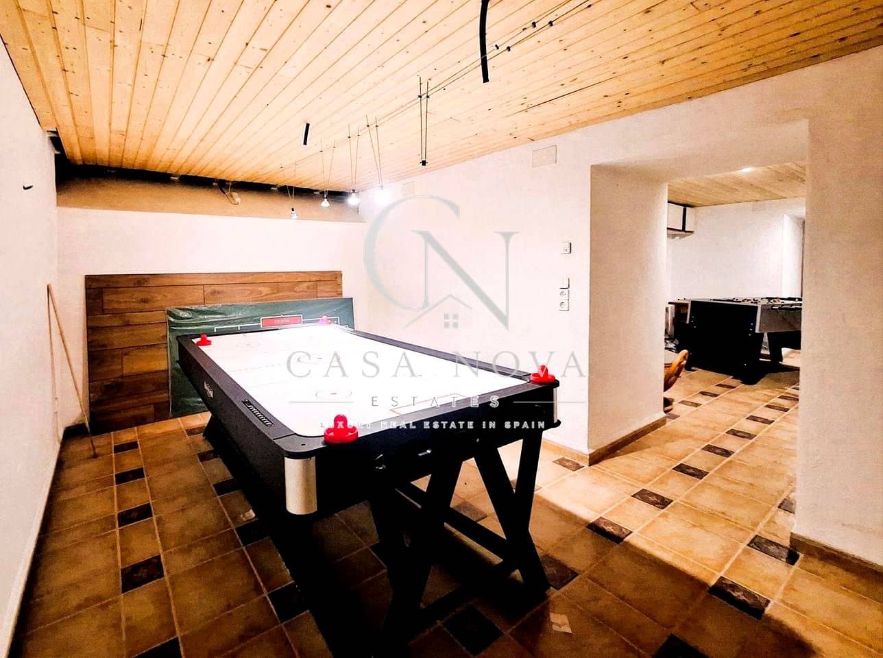 Chalet de 4 habitaciones en Moraira en venta con garaje - 675.000 € (Ref: 10052034)