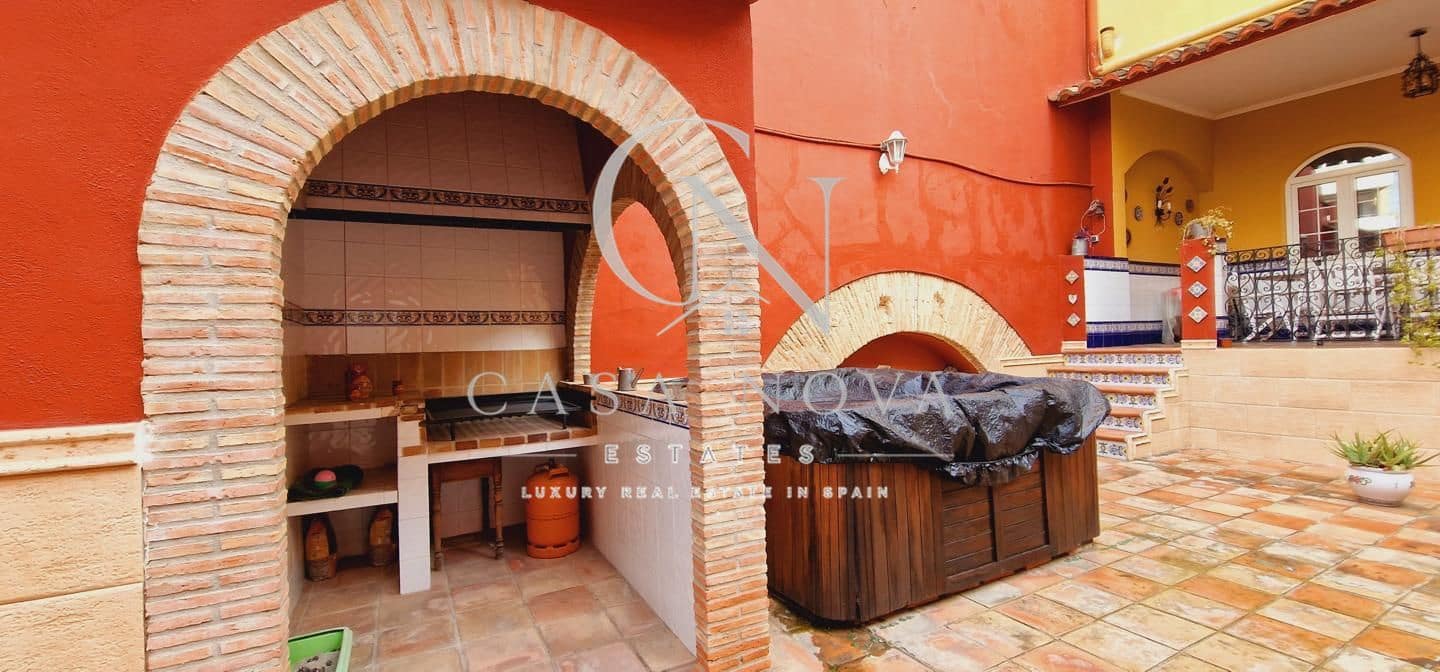6 sypialnia Willa na sprzedaż w Xativa - 1 500 000 € (Ref: 9961072)