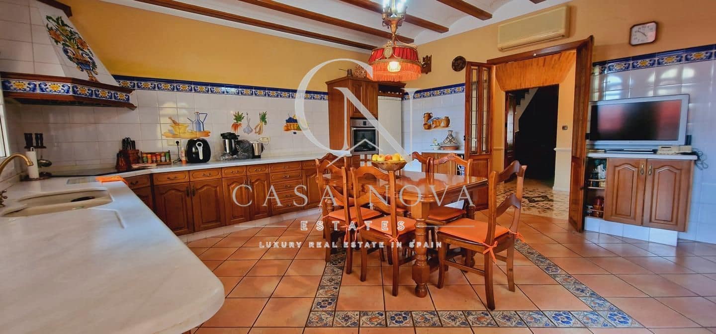 6 sypialnia Willa na sprzedaż w Xativa - 1 500 000 € (Ref: 9961072)