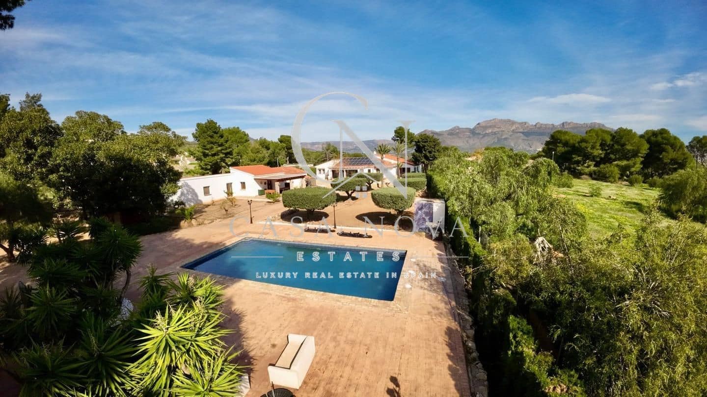 5 camera da letto Villa in vendita in Alfaz del Pi / L'Alfas del Pi con piscina garage - 1.495.000 € (Rif: 9961073)