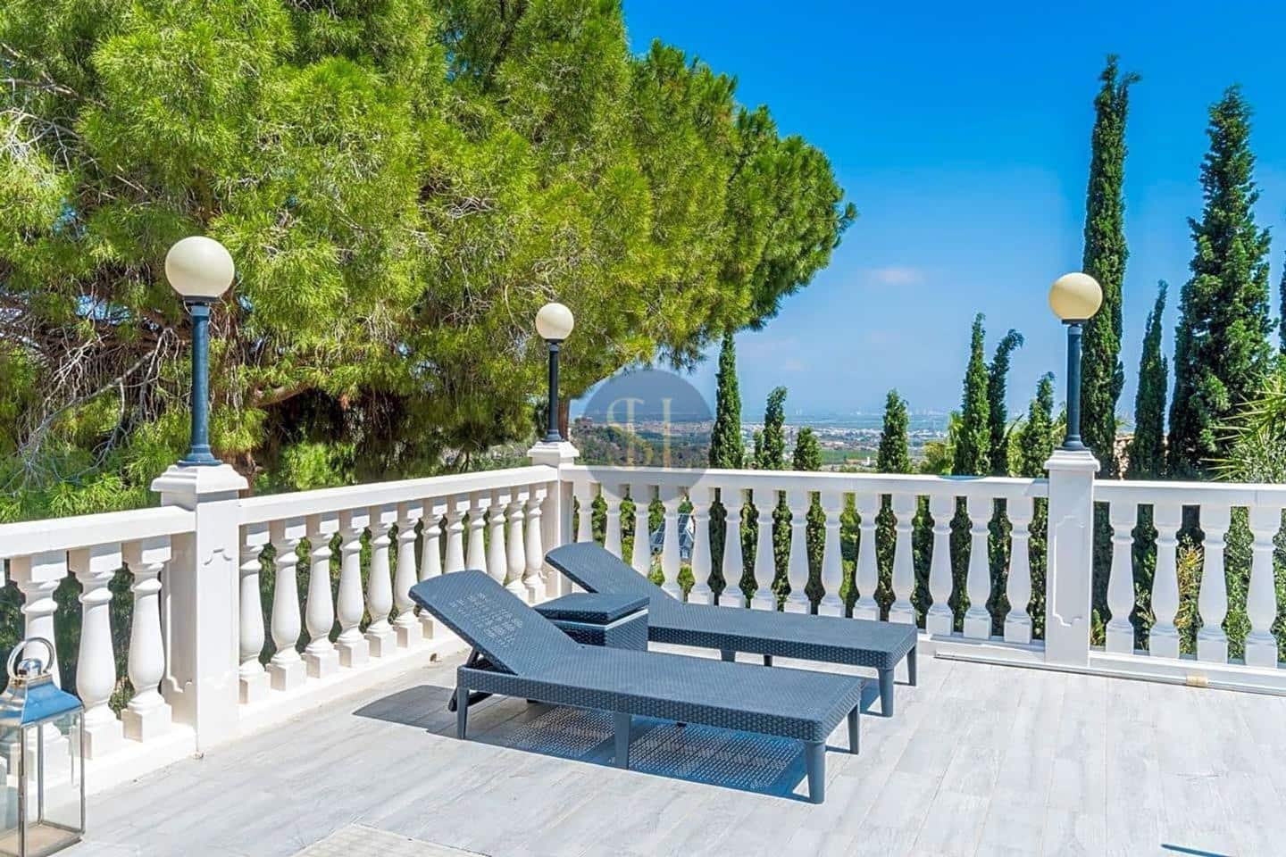 1 Zimmer Villa zu verkaufen in Pucol mit Pool - 1.750.000 € (Ref: 9961074)