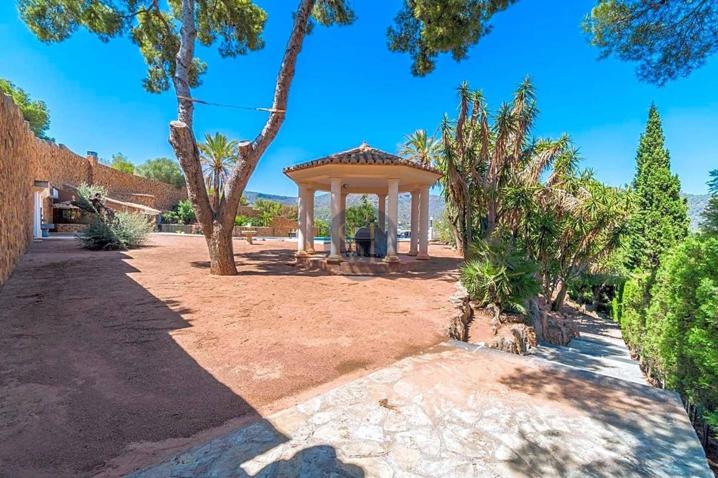 1 Zimmer Villa zu verkaufen in Pucol mit Pool - 1.750.000 € (Ref: 9961074)