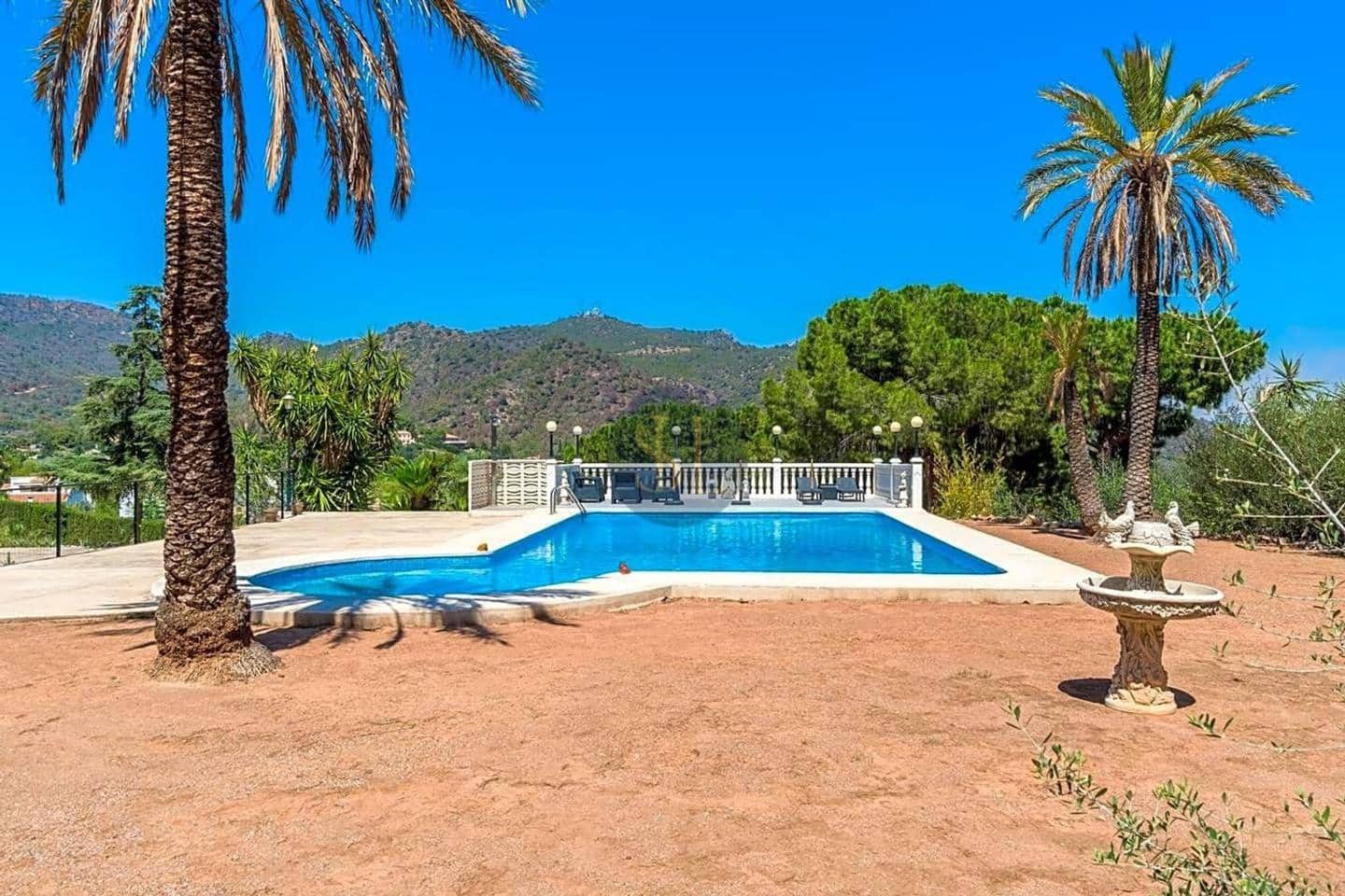 1 Zimmer Villa zu verkaufen in Pucol mit Pool - 1.750.000 € (Ref: 9961074)
