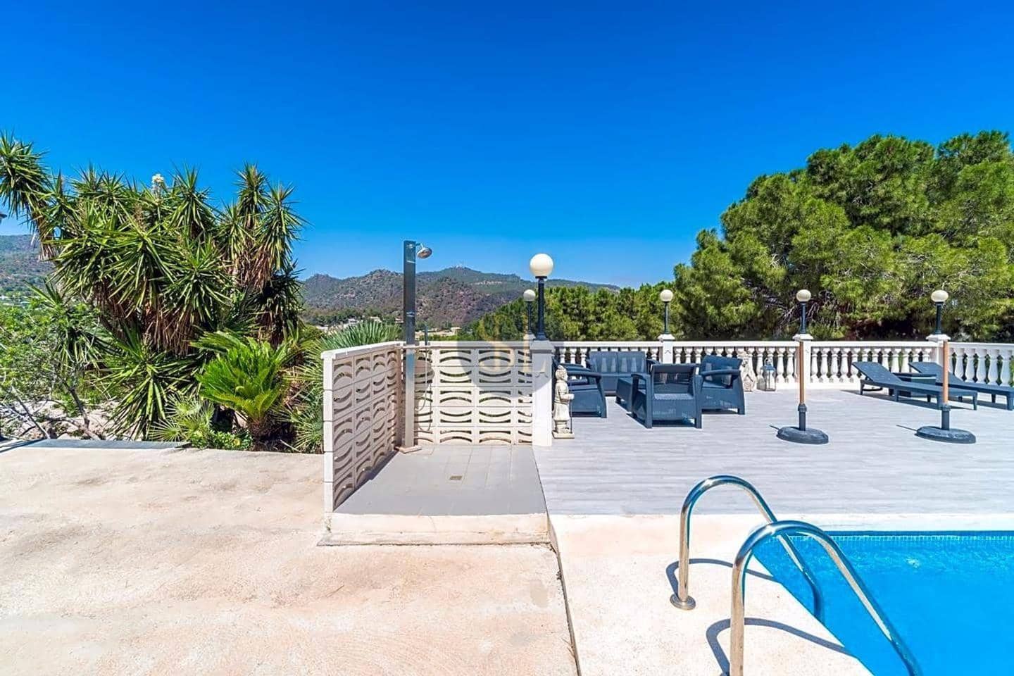 1 Zimmer Villa zu verkaufen in Pucol mit Pool - 1.750.000 € (Ref: 9961074)