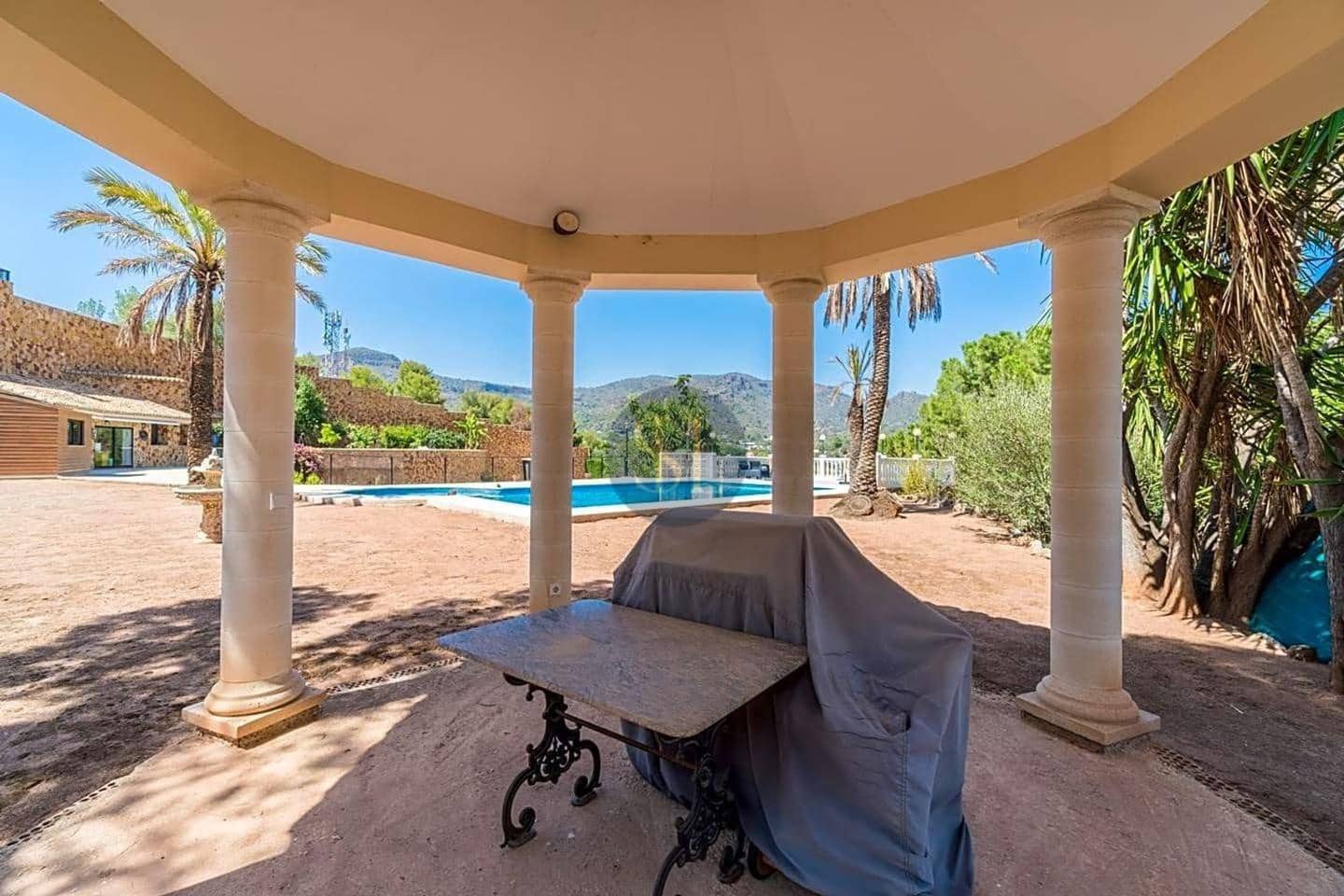 1 Zimmer Villa zu verkaufen in Pucol mit Pool - 1.750.000 € (Ref: 9961074)