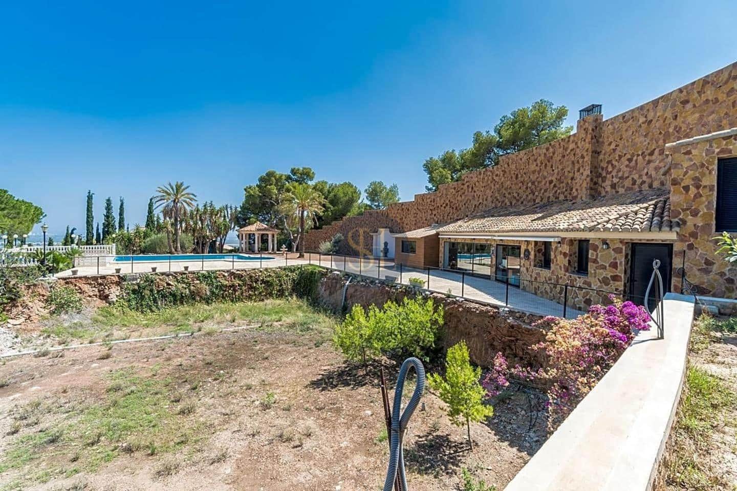 1 Zimmer Villa zu verkaufen in Pucol mit Pool - 1.750.000 € (Ref: 9961074)