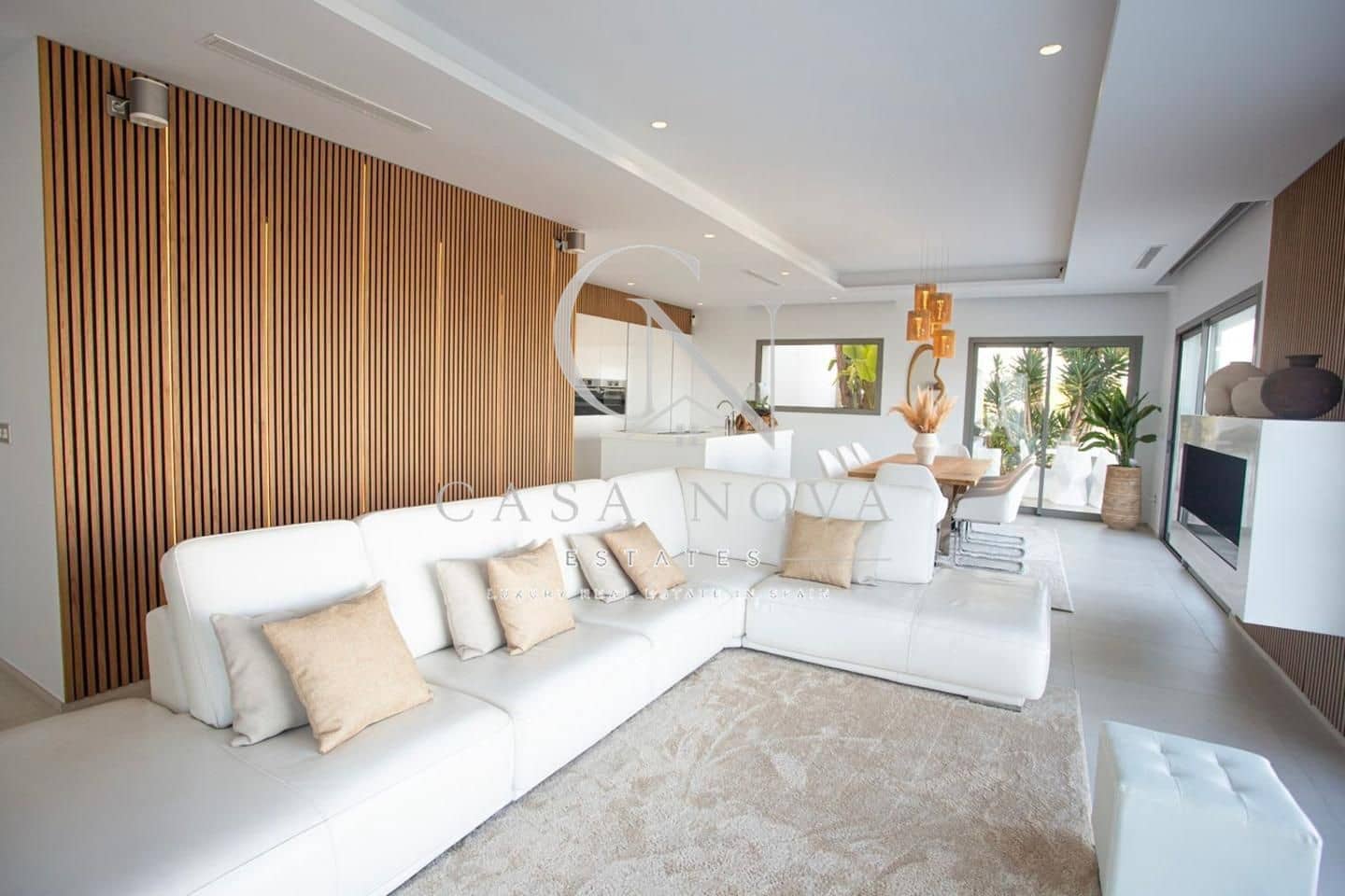 Chalet de 4 habitaciones en Javea / Xàbia en venta con piscina - 1.950.000 € (Ref: 9961075)