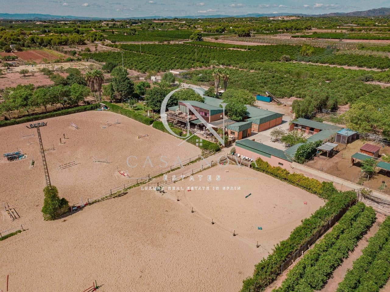 4 slaapkamer Villa te koop in Betera met zwembad garage - € 2.250.000 (Ref: 9961076)